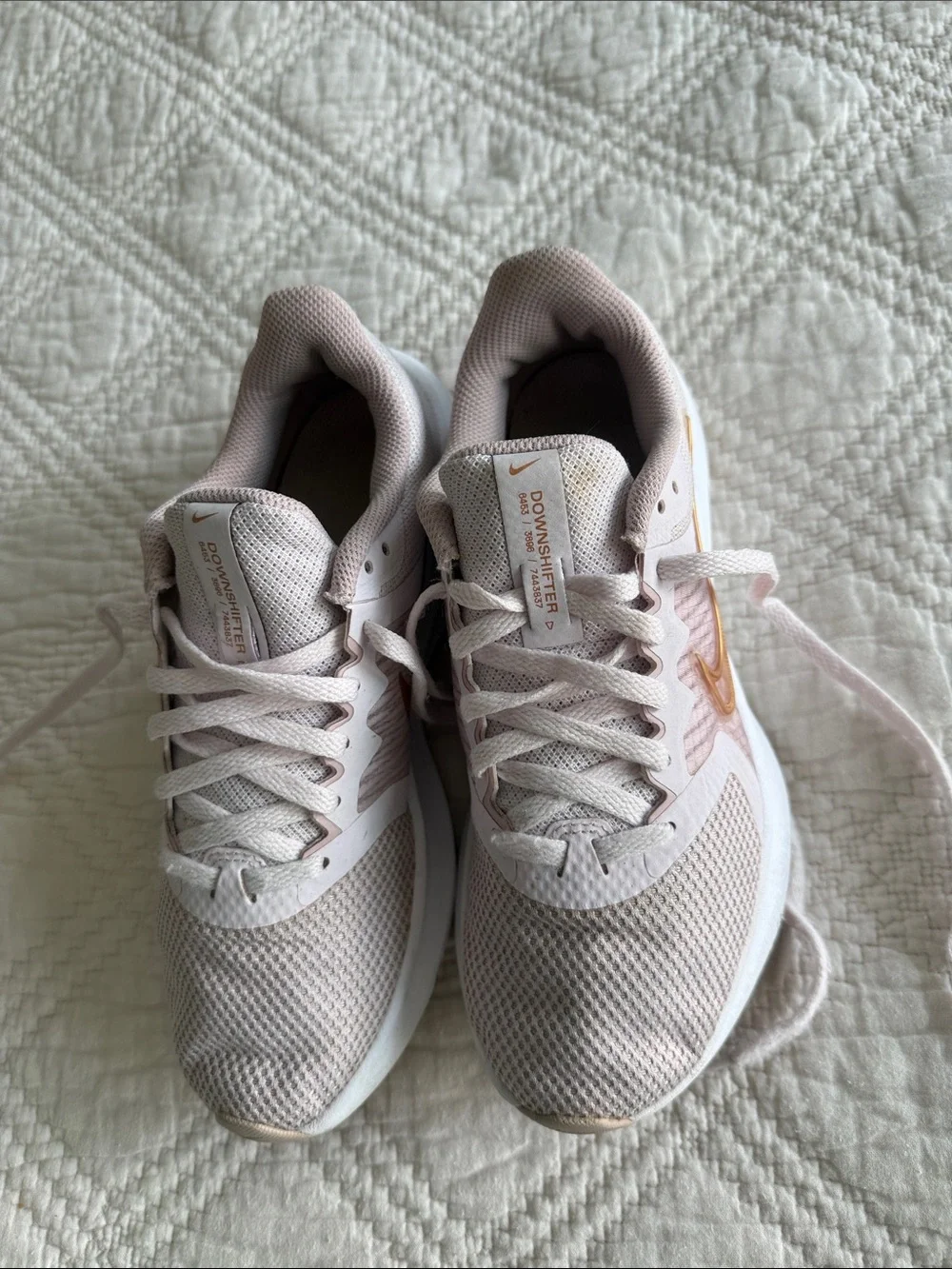 Nike Downshifter 11 Pink Blush Sneakers Mesh Lightweight for Road Running Sz 6.5 - Picture 4 of 14